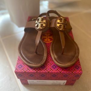 Tory Burch Bryce Flat Thong Sandal Leather Size 9